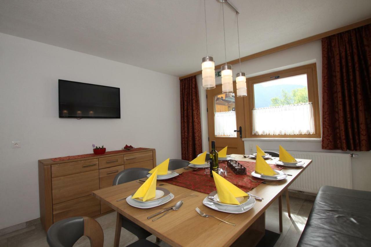 Landhaus Granat Mayrhofen Exterior foto